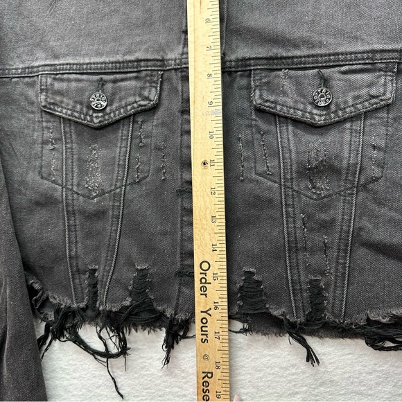 New Womens Cropped Denim Distressed Black jean jacket Trio Urban Size Small - Picture 3 of 9